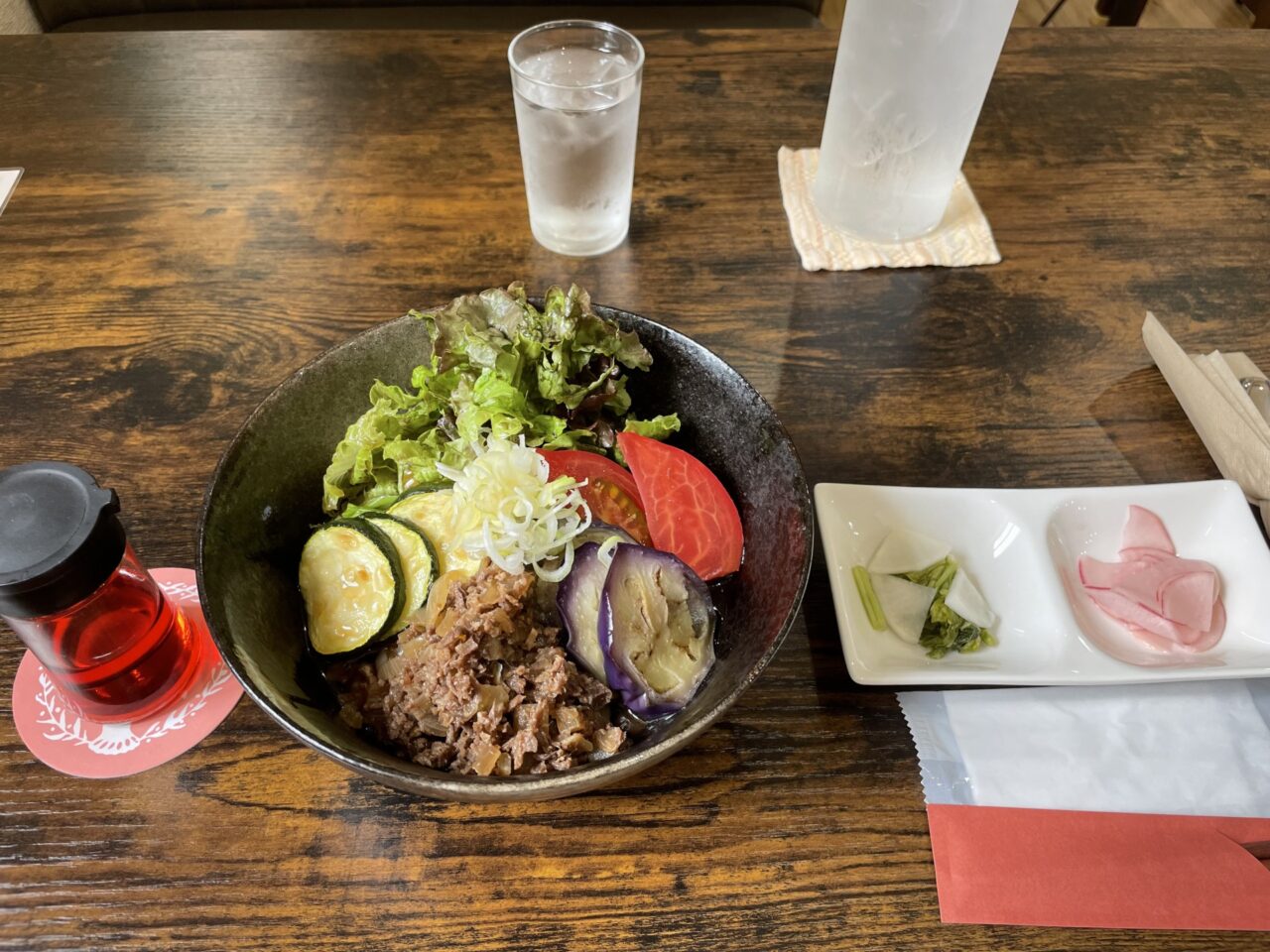 冷やし馬肉うどん