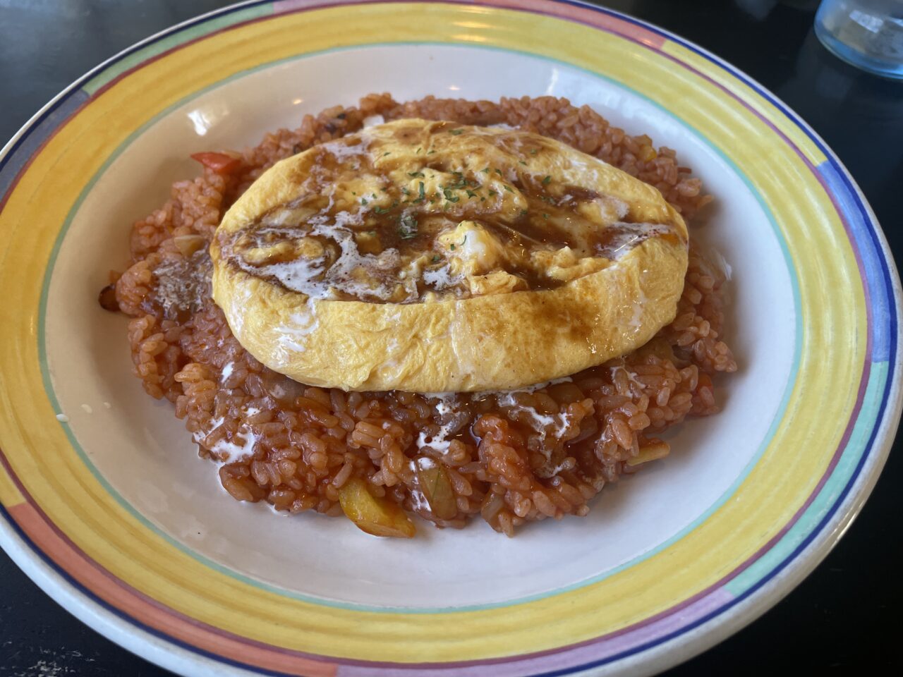 レストランニコニコ亭のオムライス