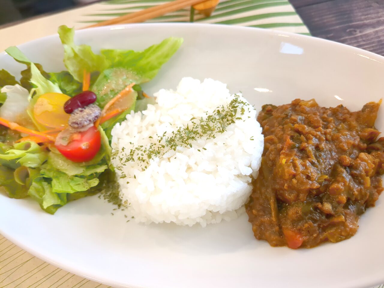 本屋とキッチン　よりまし堂