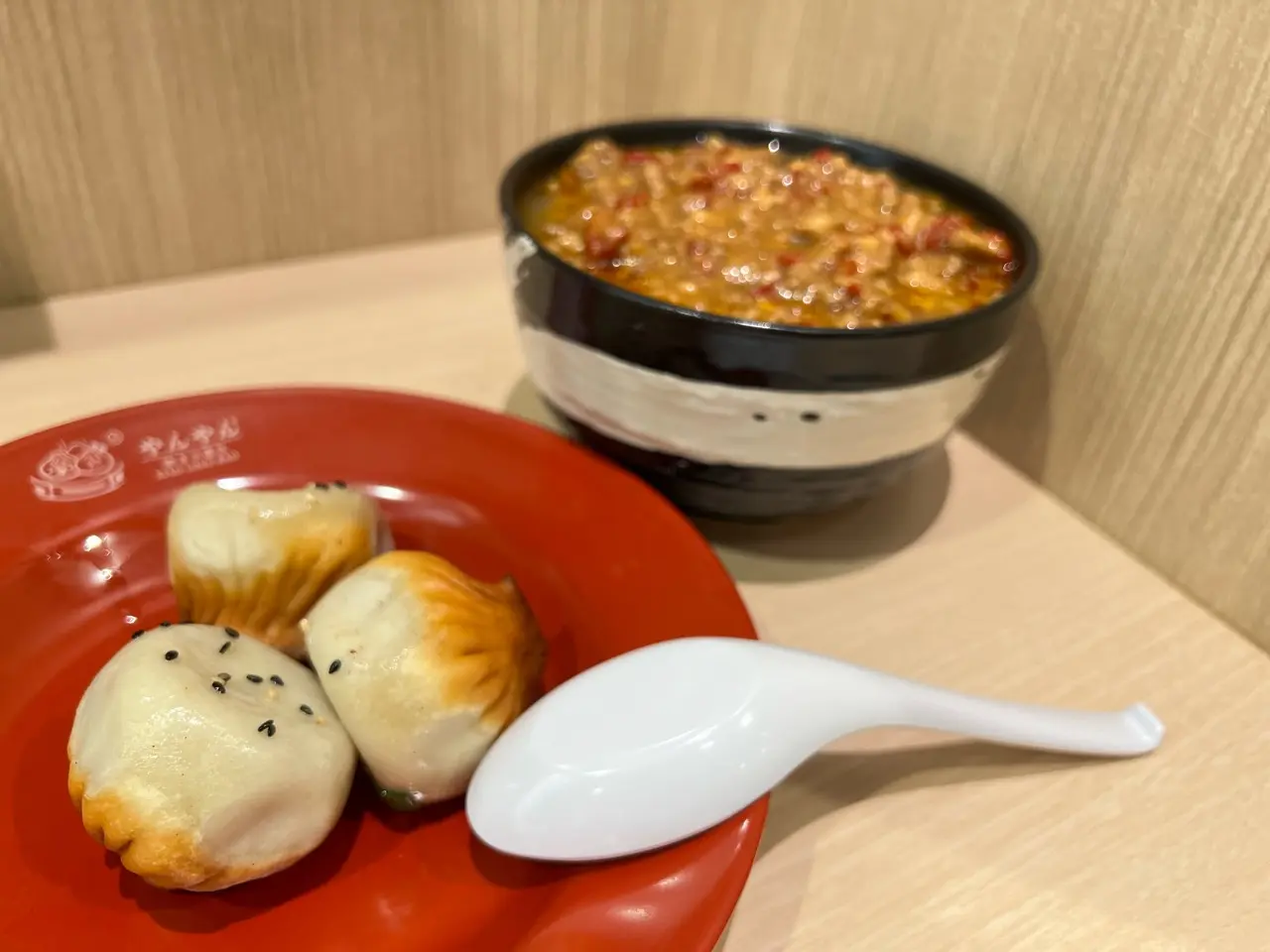 やんやん小籠包豊田店