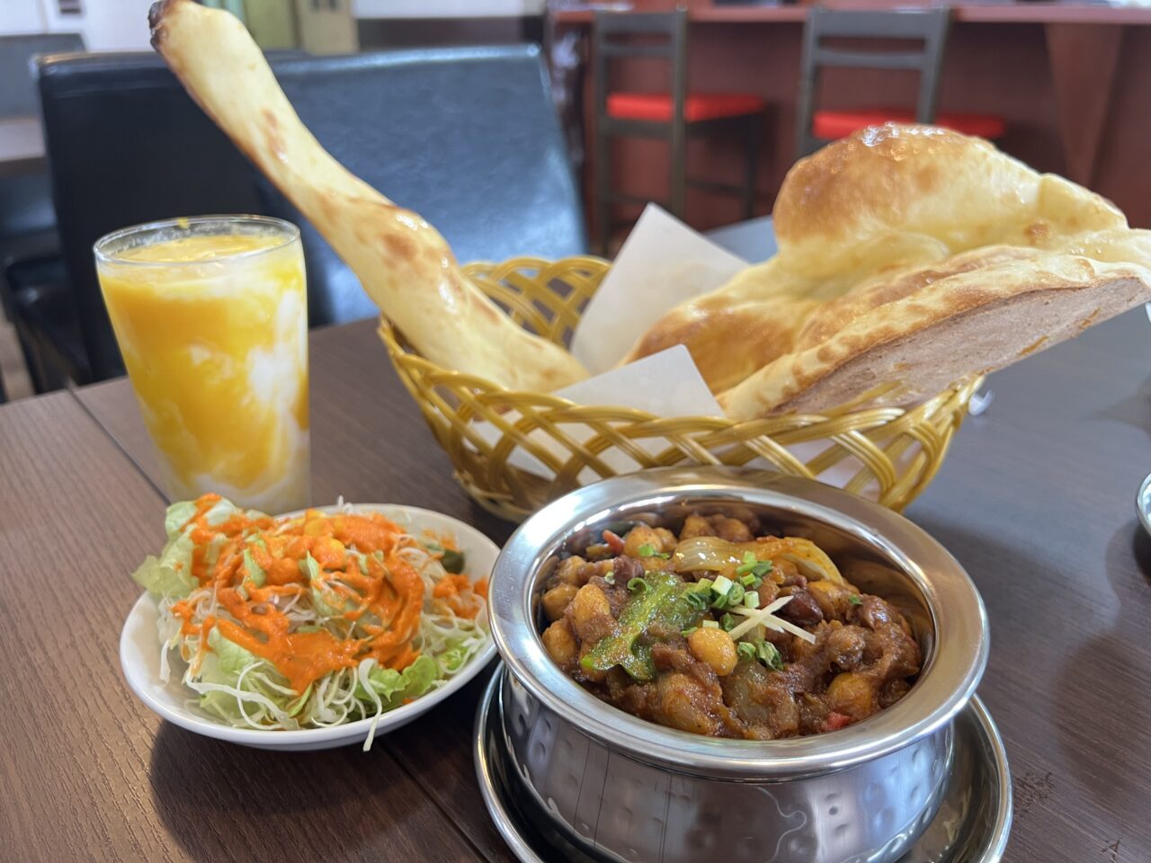 マウンテンネパール、インドレストラン