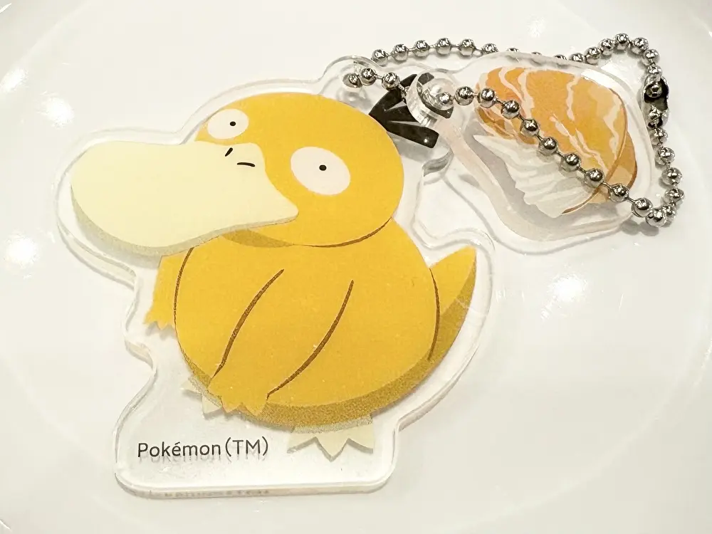 中野にある「コメダ珈琲 中野丸井店」のポケモンのコダックのオリジナルチャーム