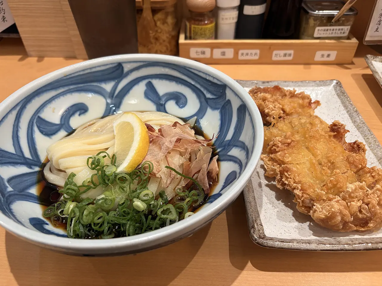 讃岐うどん宗のぶっかけかしわ天