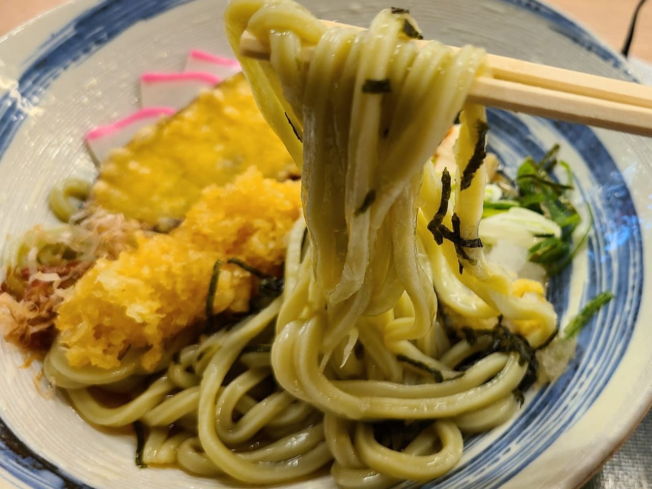抹茶うどん
