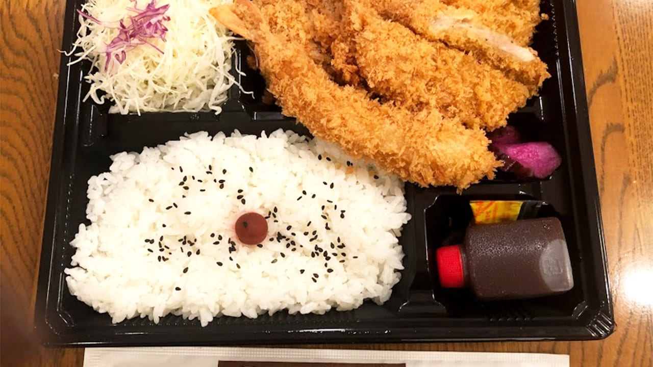 とんよし　とんかつ　出前