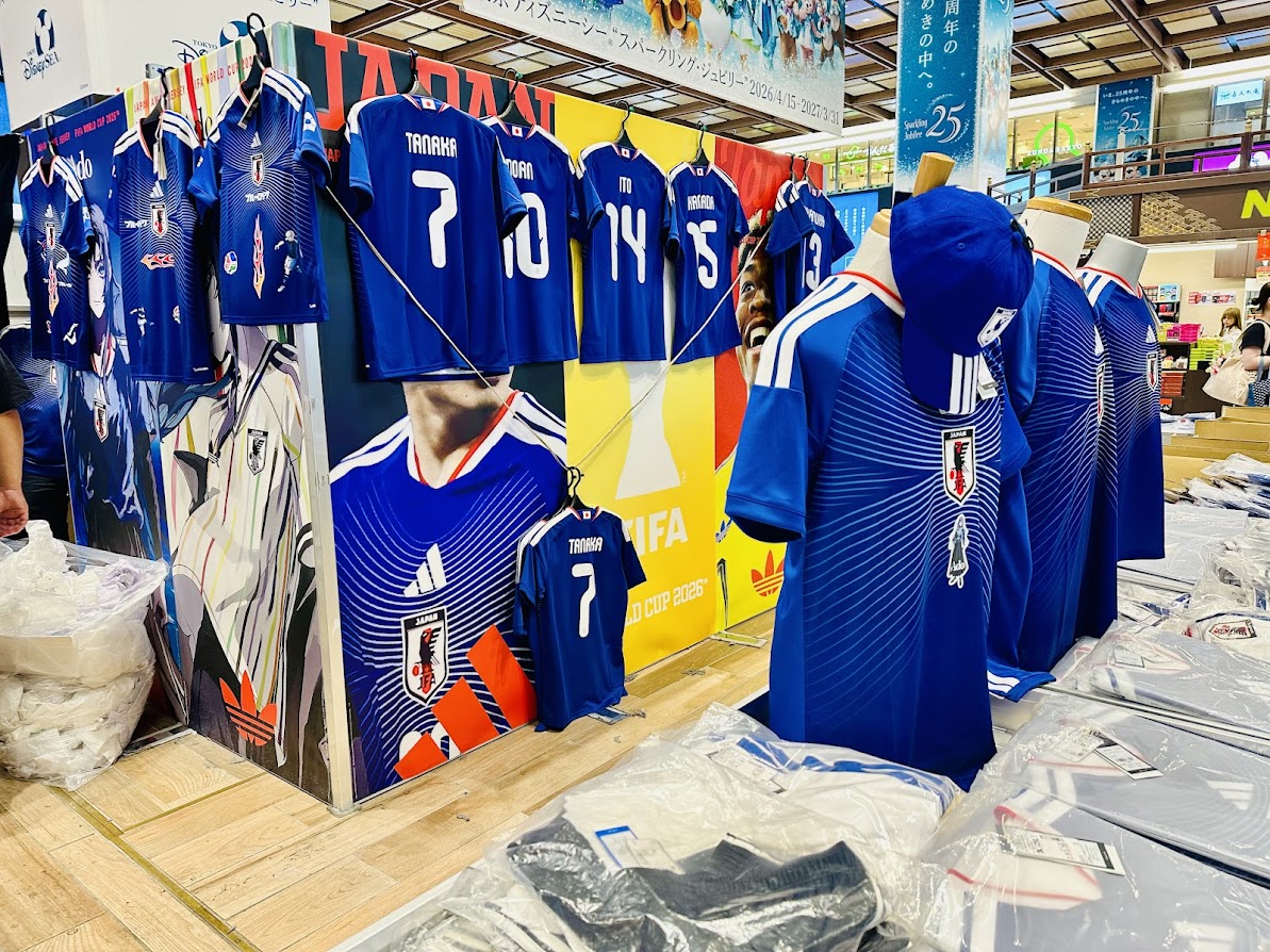 アディダスFIFAワールドカップストア