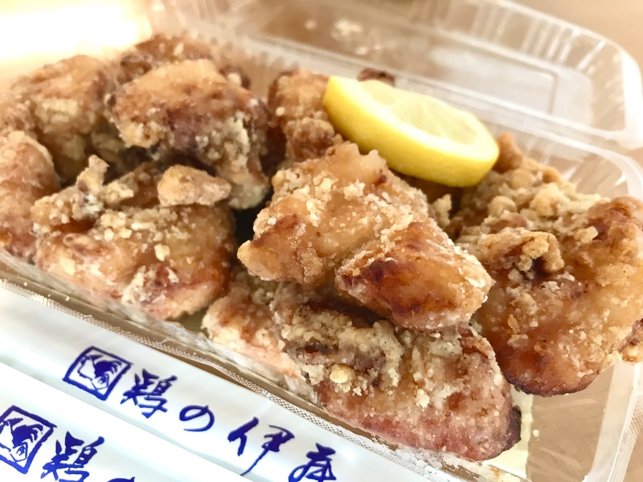 鶏の伊藤 〒080-0015 北海道帯広市西5条南28丁目2-8 店舗 厨房 改装工事 お知らせ 一時休業 2026年 6月22日 予約客のみ 対応 限定営業 テイクアウト 出前 縮小営業 問い合わせ 公式Instagram DM対応 電話不通 公式ホームページ 営業再開日 未定 テレビ放送　帯広グルメ　十勝グルメ　夕食　昼食　帯広オススメ 鶏の伊藤　帯広市　ザンギ　から揚げ　山賊揚げ　骨なしザンギ　テイクアウト　子連れ　外食　観光　鶏めし丼　ランチ　夕食　予約　お持ち帰り　ももいろクローバーZ　高城れに