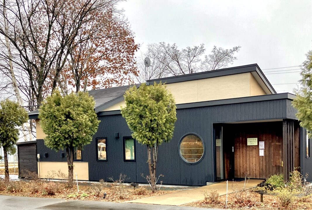 イタガキベーカリー　帯広パン屋さん　十勝パン屋さん　幕別パン屋さん　〒089-0563 北海道中川郡幕別町千住２３５　閉店　移転　新店舗オープン　 　開店　新規開店　グランドオープン　移転オープン　2025年12月上旬オープン予定　ぴあざフクハラ札内店〒089-0541 北海道中川郡幕別町札内青葉町３０８−４　2025年11月16日（日）営業終了