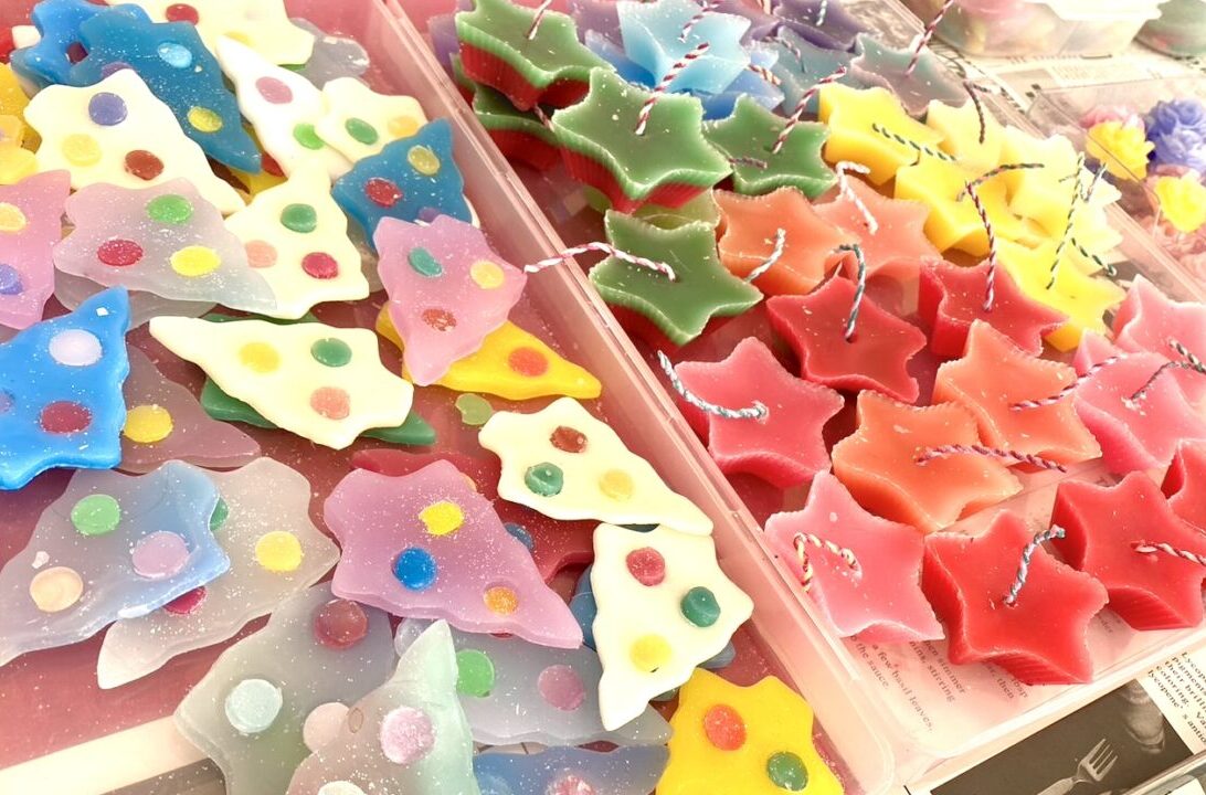 christmas　クリスマスクラフト2025　2025年12月20日（土）　12月20日（日）　十勝エコロジーパーク　キャンドル　クリスマスキャンドル　ワークショップ　アトリエのんのん　体験　北海道河東郡音更町　冬休み　外あそび　雪遊び　夏休み　お盆　お出かけ　十勝　帯広市　屋外　室内　子ども　自由研究　夏のクラフト　手作り　工作　キャンドル　ペーパークイリング　うぉーたーぷにぷに　〒080-0263 北海道河東郡音更町十勝川温泉南１８丁目１　駐車場　キャンプ