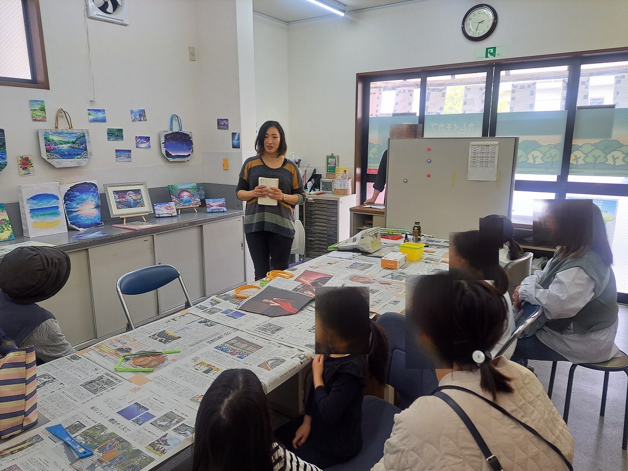 【神戸市東灘区】 関西テレビ「newsランナー」で特集される、絵本作家『小原絢子』先生のアクリルアート教室＜4月29日放映予定＞