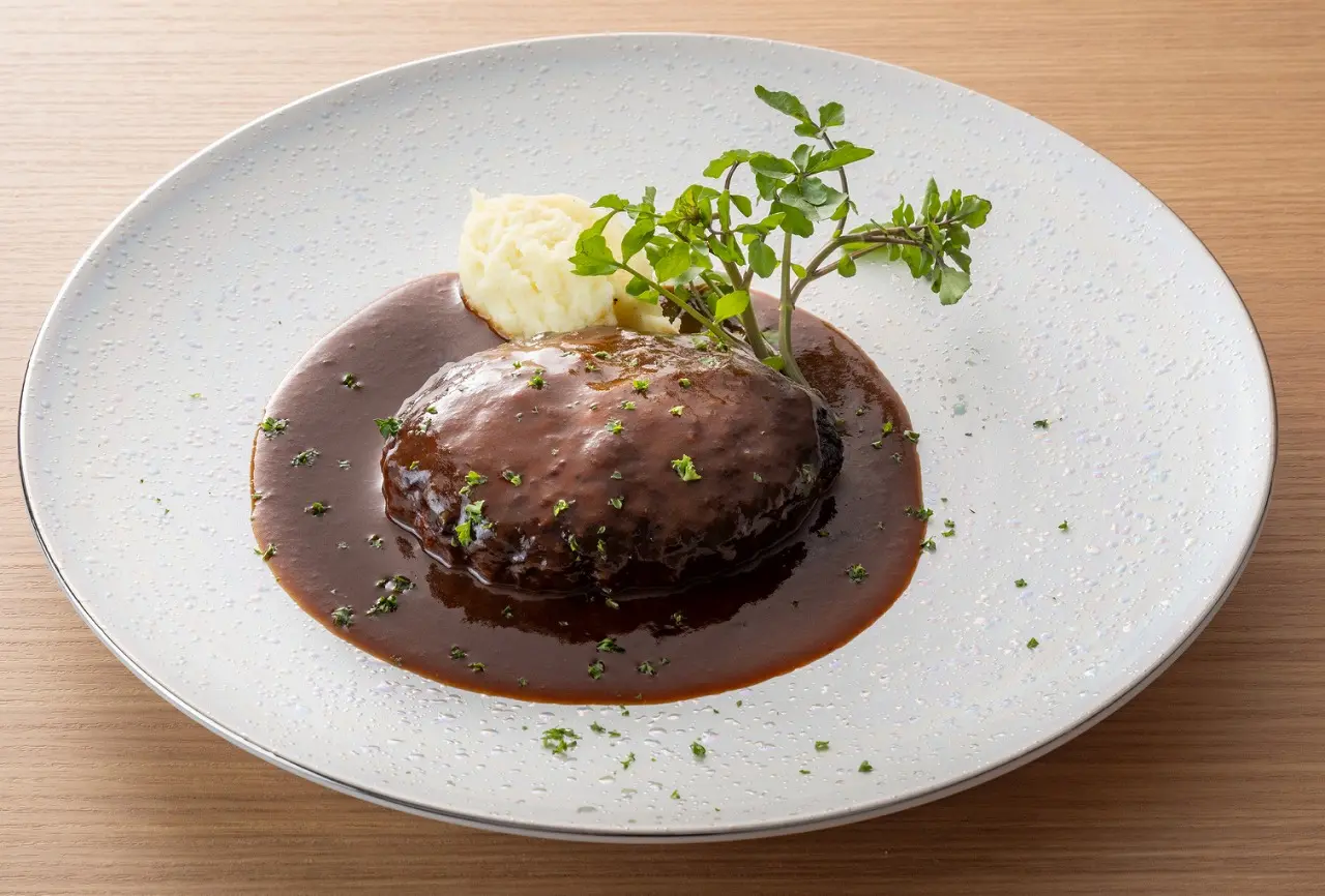 【神戸市東灘区】6月1日オープン『御影洋食 一平』さんは、ワンランク上の新業態。妥協のない洋食を目指すそう…。阪急御影の地にピッタリ(≧▽≦)