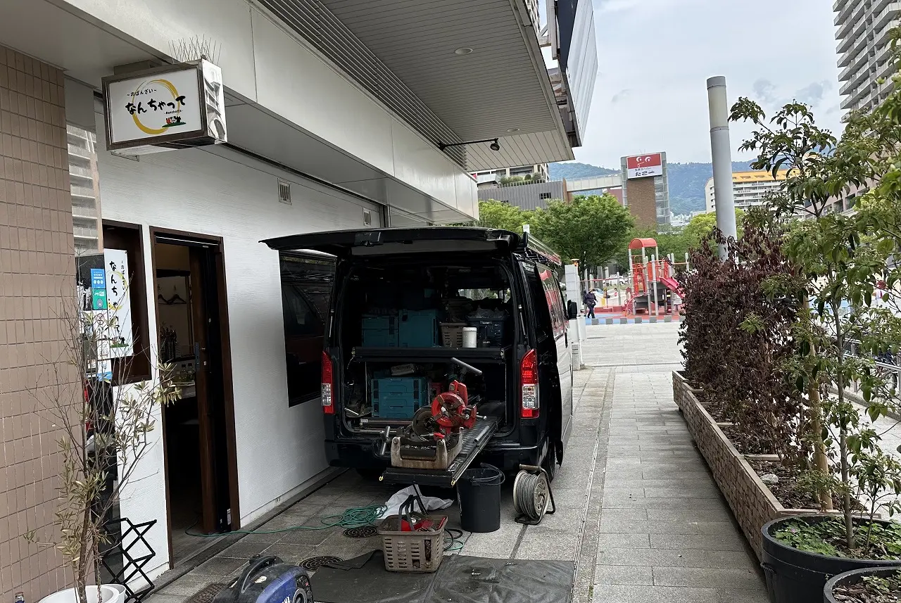 【神戸市灘区】さすが、六甲道の一等地！！『おばんざい なんちゃって』さん が５月下旬OPENを予定。「肉料理やくじゅう」さん跡