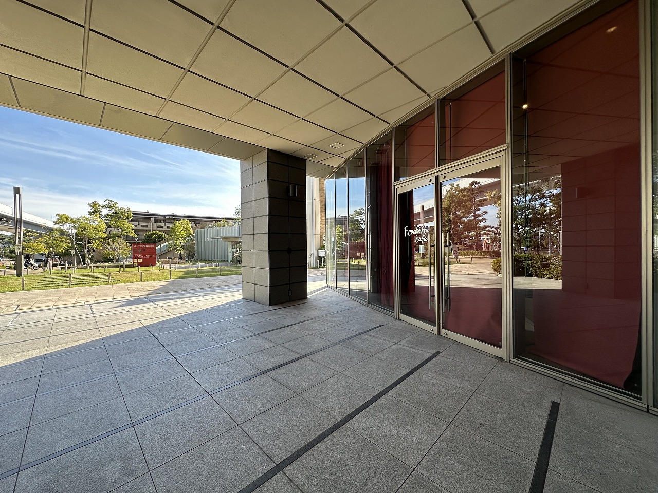 【神戸市東灘区】東灘図書館のお隣『F.cachette cafe（エフ.カシェットカフェ）』さんがオープン準備中。