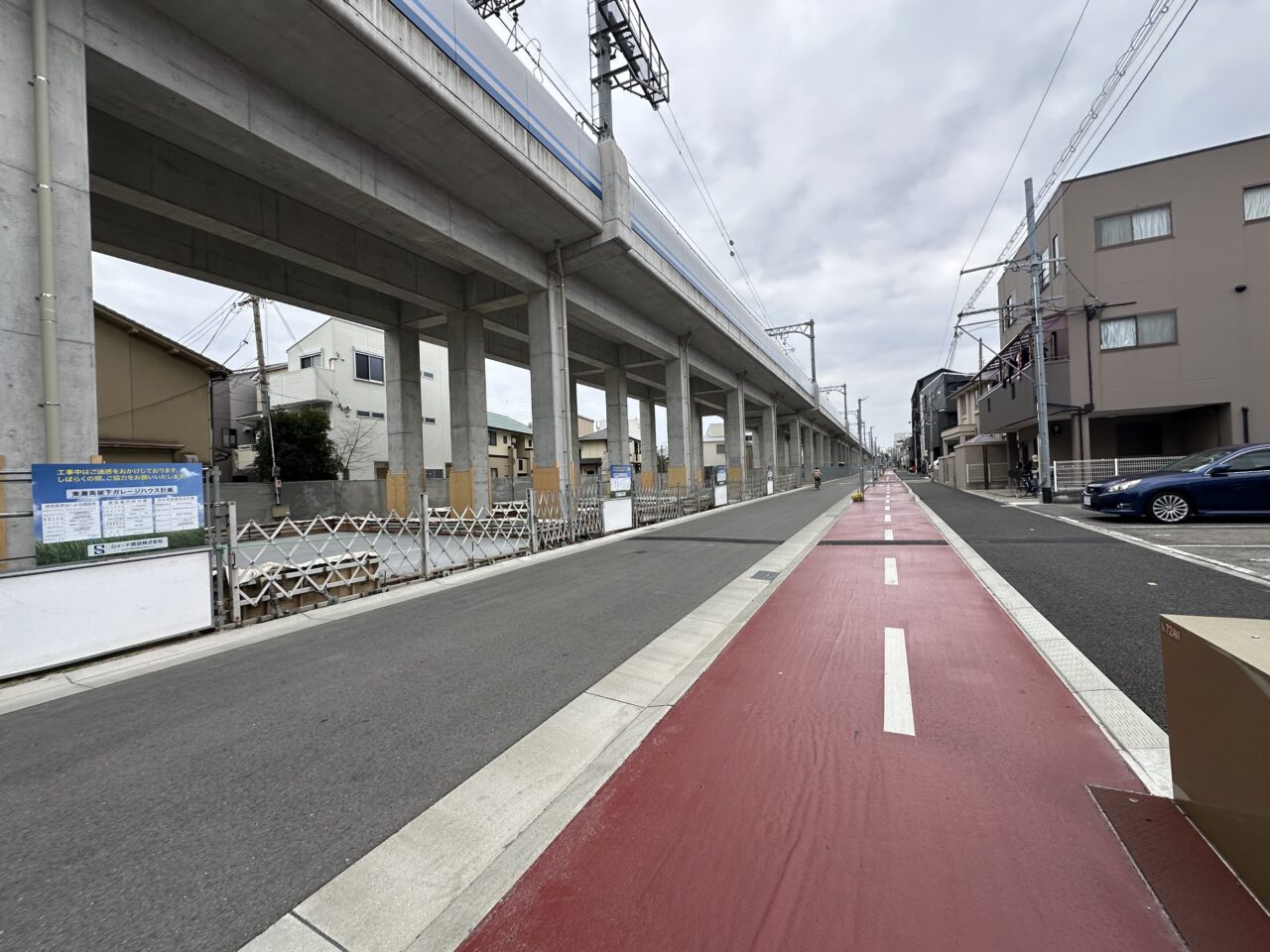 【神戸市東灘区】阪神電車の高架下に誕生！魚崎・青木駅間に"秘密基地"のようなガレージハウス計画が進行中です♪