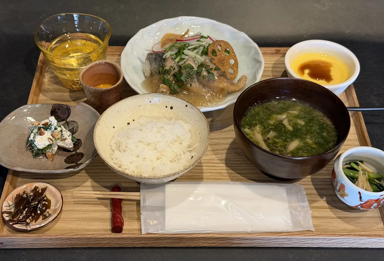 【神戸市東灘区】和心Sawayanagi内に「食堂 こころ」さんがオープン♪ 有機野菜×平飼い玉子の体にやさしいランチ定食が戴けます。