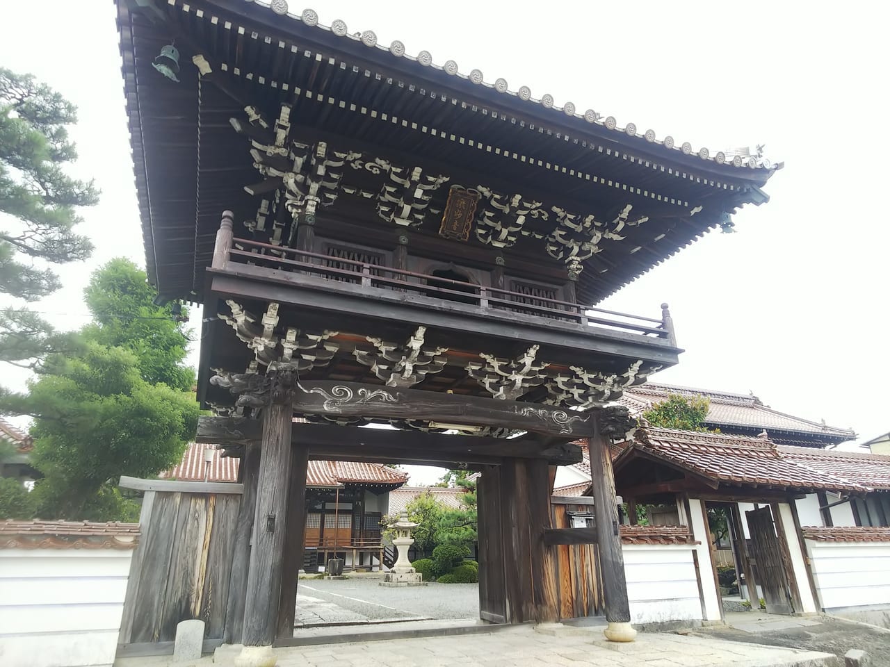 白市の街並み。養国寺