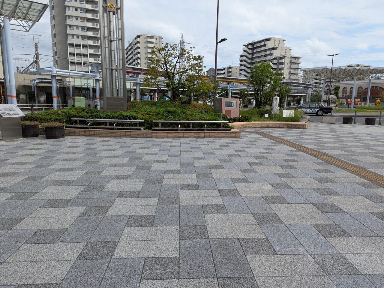 東武東上線朝霞駅の前にある朝霞駅前南口広場
