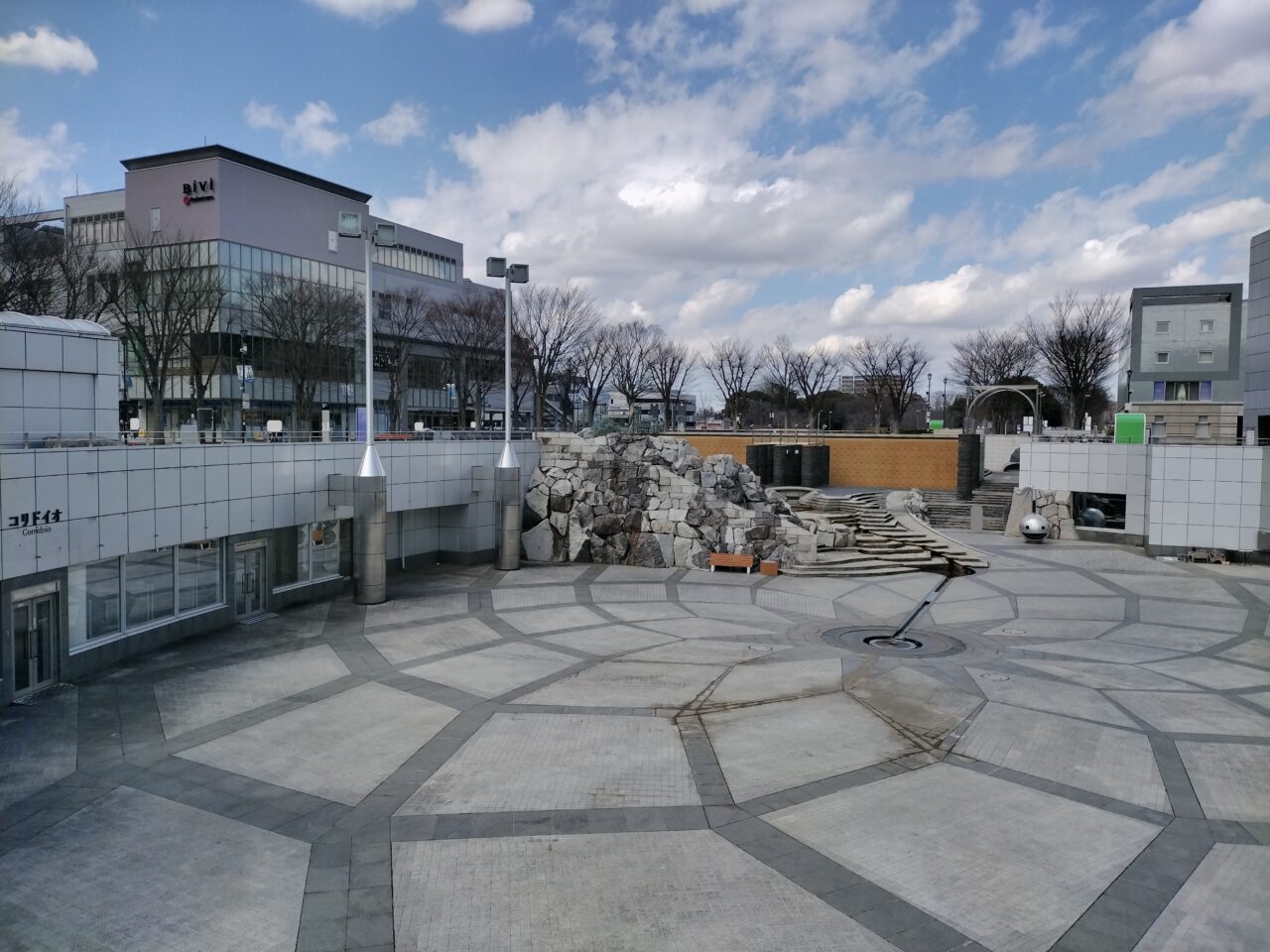 2025年3月つくばセンター広場
