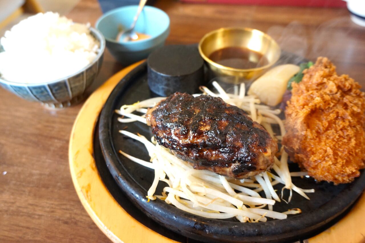 2025年4月炭火ハンバーグ 肉焼き亭
