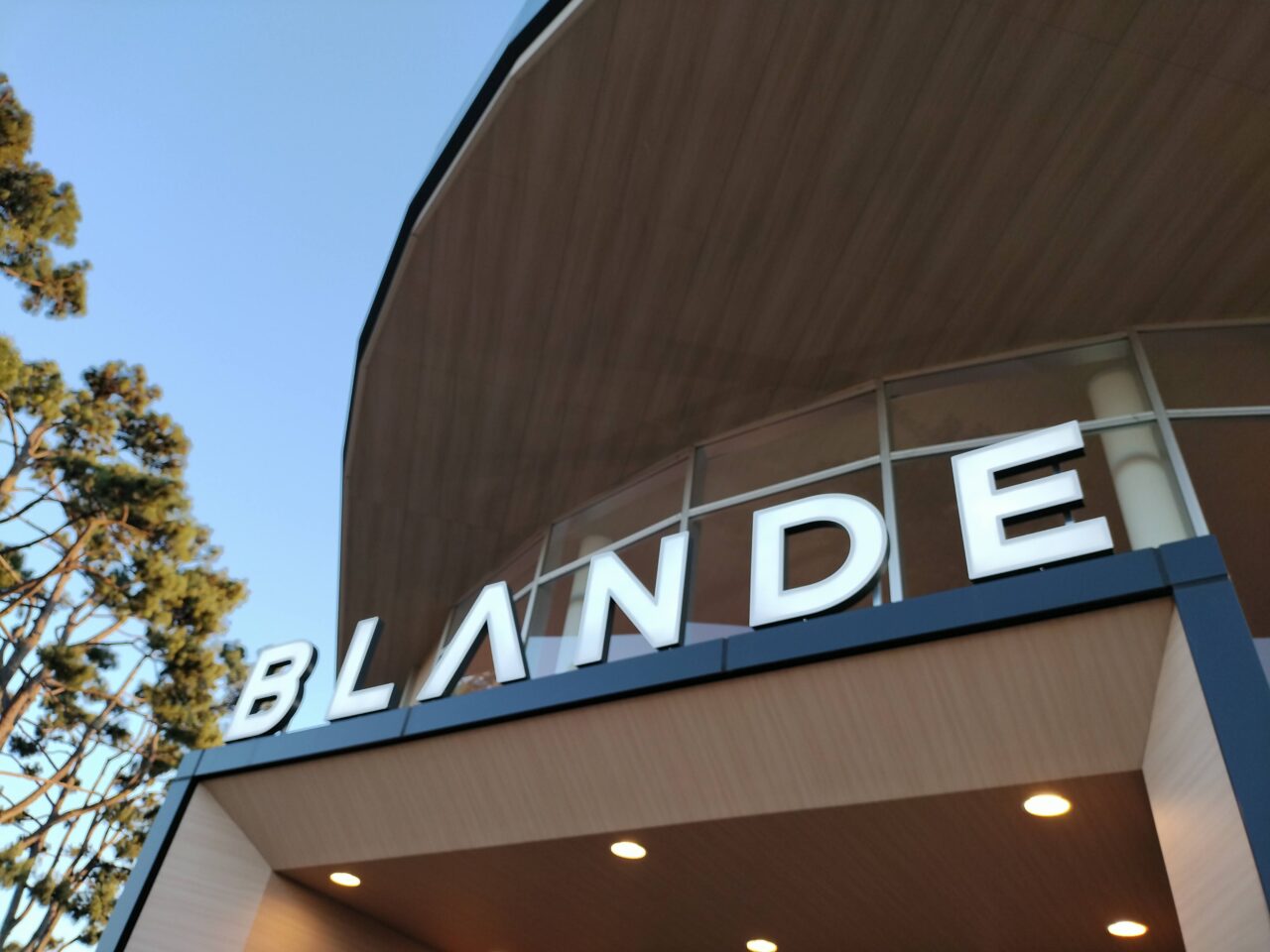 2025年4月ブランデ研究学園店