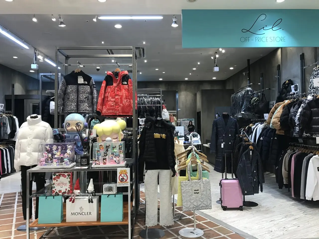 あべのキューズモールのLil.OFF-PRICE STORE