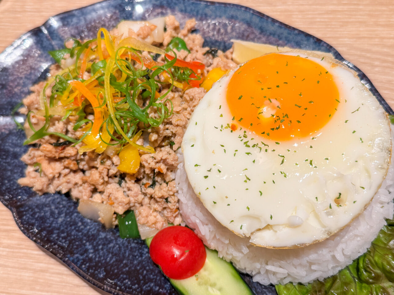 た「アジアンダイニングアンドカフェ わのわ」のガパオライス