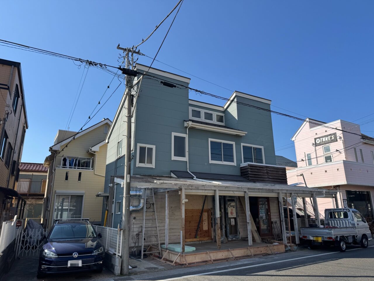 【藤沢市】辻堂西海岸のサーファー通りに新店！「ON THE PIG’S BACK」跡地に、ピザとナチュラルワインの店「辻堂パーク」が3月5日にオープン予定です♪