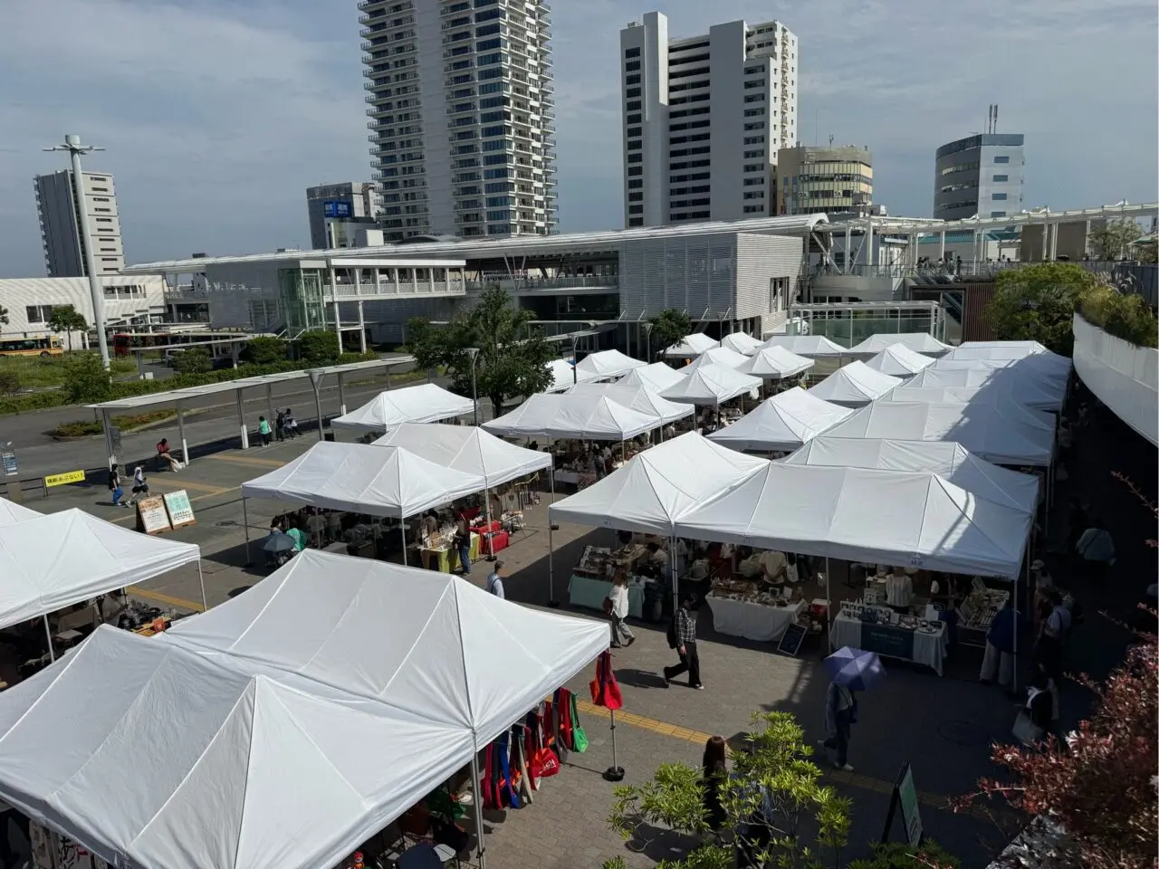 【藤沢市】テラスモール湘南で9月27日に「釜と樽 収穫祭 Local Craft Spirits & Beer」が開催されます！ 湘南・神奈川のクラフトビールやジンが集結！ 「C Side Marche」も同時開催♪