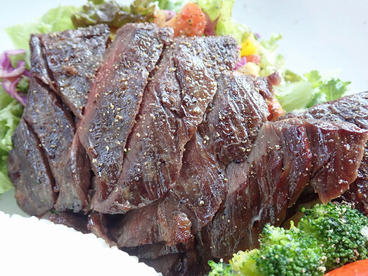 2026年7月にオープンの川越の炭火ステーキのお店『GRILLSTEAK FAMILIA』